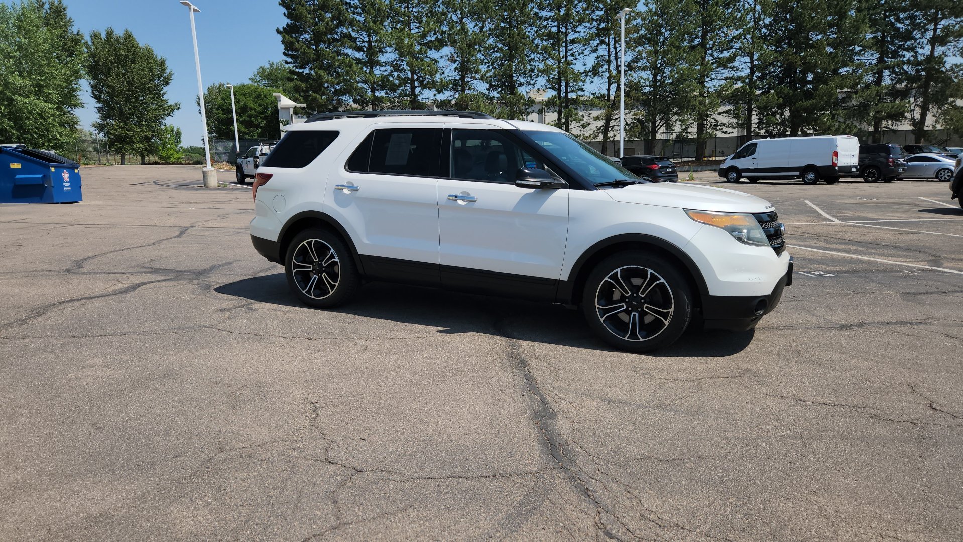 Used 2014 Ford Explorer Sport w/ Equipment Group 401A AWD/4WD image 11