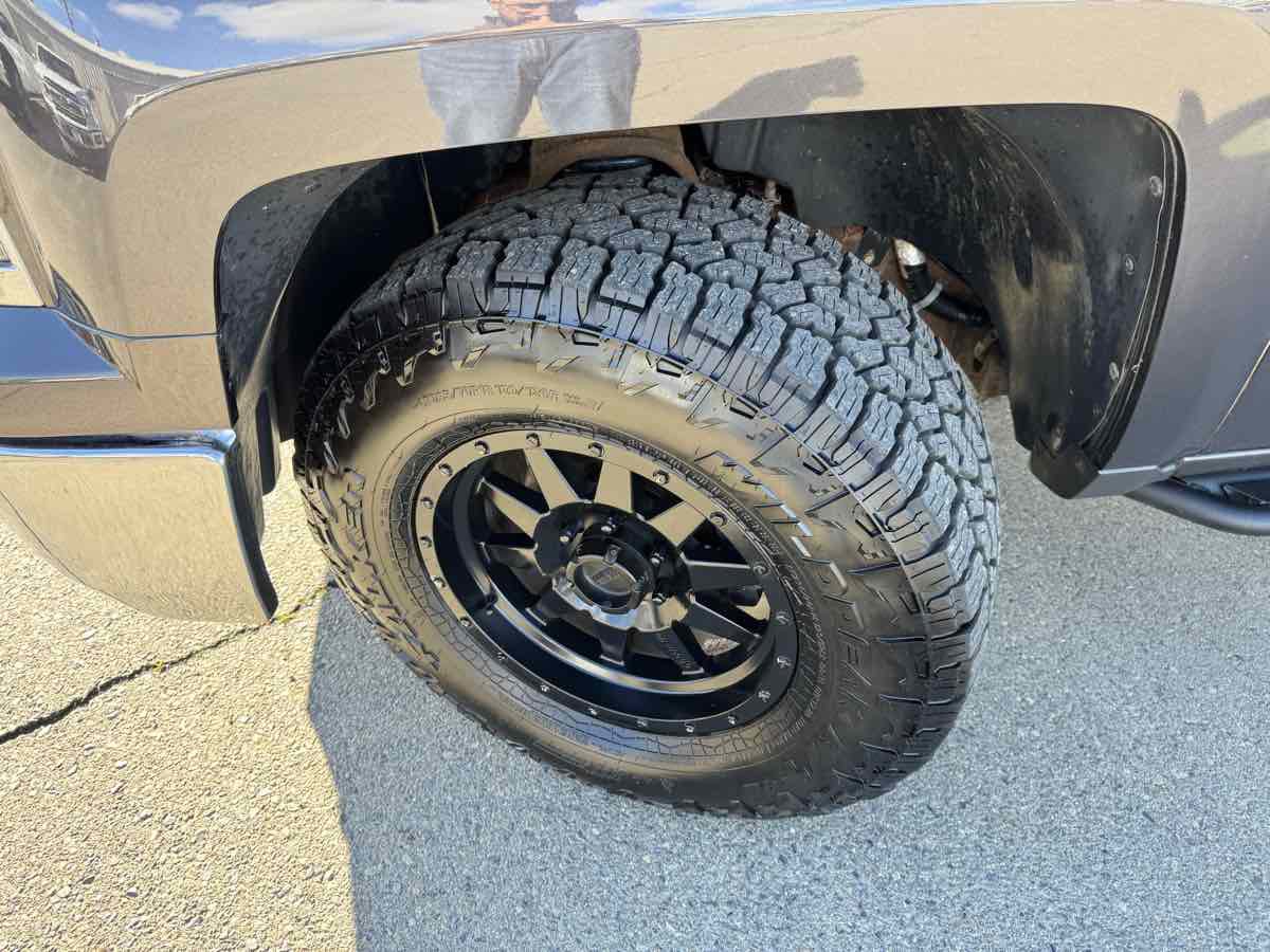 Used 2015 Chevrolet Silverado 1500 LTZ Z71 w/ LTZ Plus Package image 40