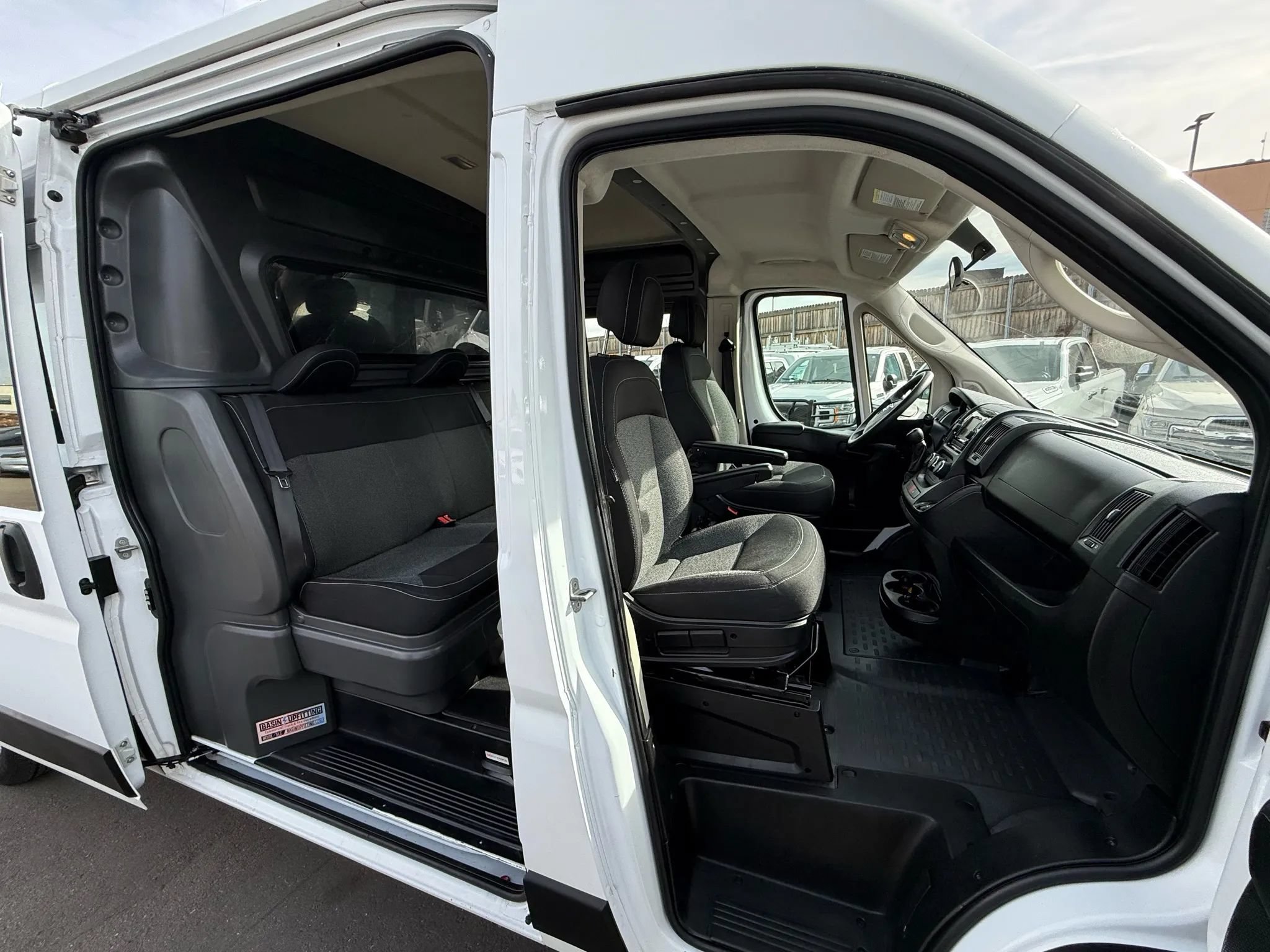 Used 2021 RAM ProMaster 2500 FWD image 16
