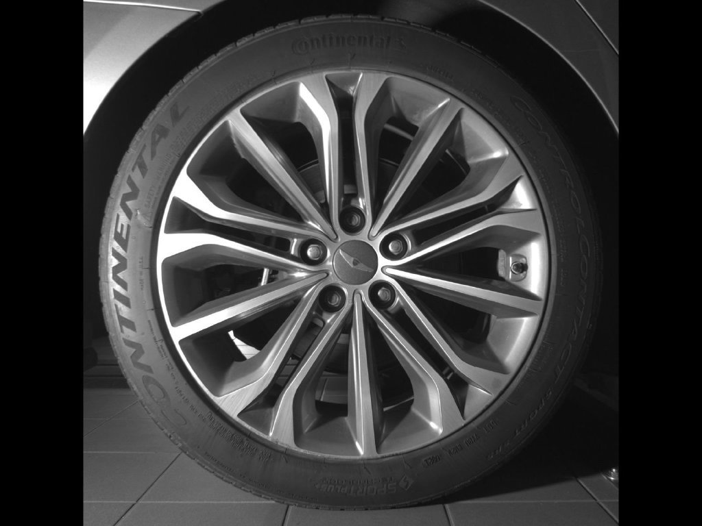 Used 2015 Hyundai Genesis 3.8 w/ Option Group 04 AWD/4WD image 12