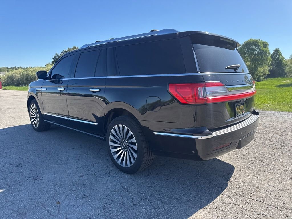 Used 2019 Lincoln Navigator L Reserve AWD/4WD image 6
