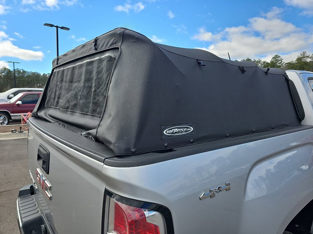 Used 2017 GMC Canyon SLT w/ Driver Alert Package image 15