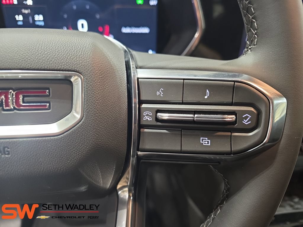 New 2026 GMC Canyon Elevation w/ Convenience Package RWD image 18