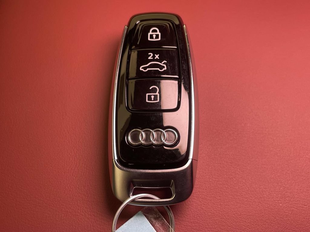 New 2026 Audi SQ8 Premium Plus AWD/4WD image 45