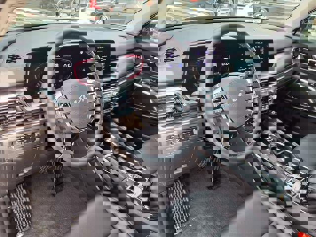 Used 2025 Kia Telluride S image 14