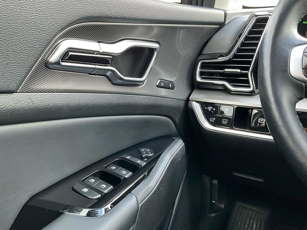 Used 2023 Kia Sportage SX Prestige image 22