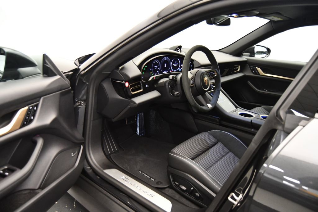 Certified 2025 Porsche Taycan 4S image 43
