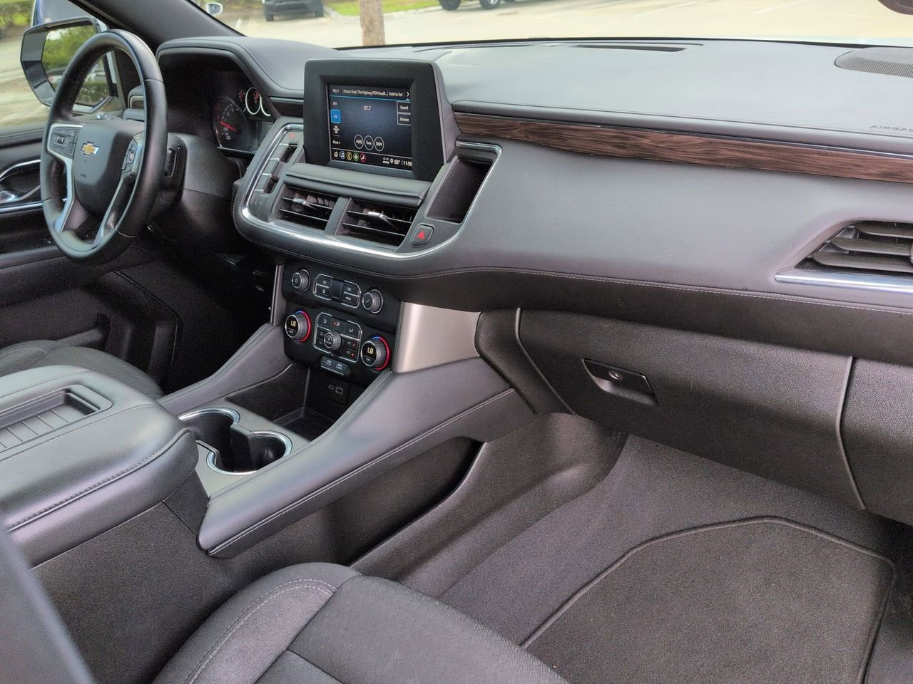 Used 2023 Chevrolet Suburban LS w/ Driver Alert Package image 26