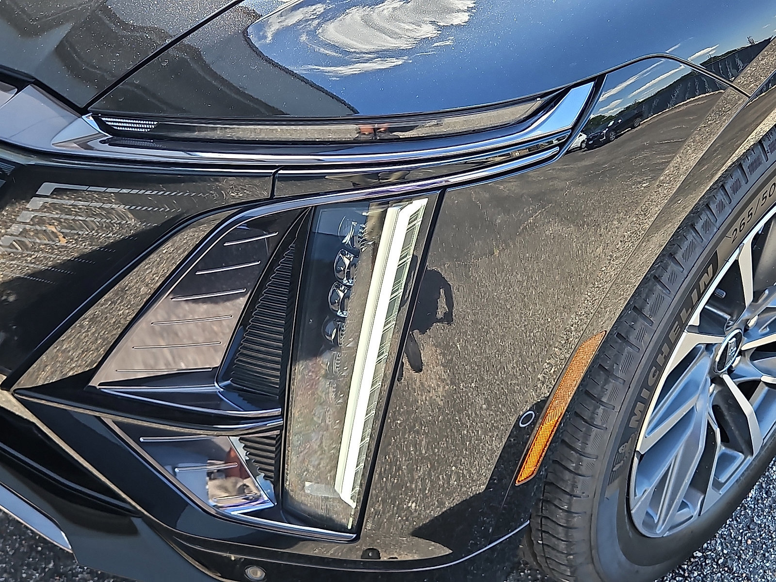 New 2025 Cadillac Lyriq Sport w/ LPO, Floor Liner Package image 11