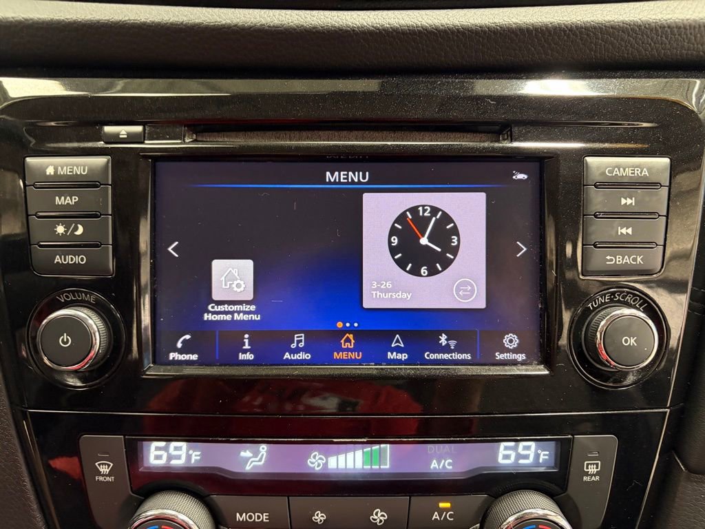 Used 2018 Nissan Rogue SL w/ Premium Package AWD/4WD image 17