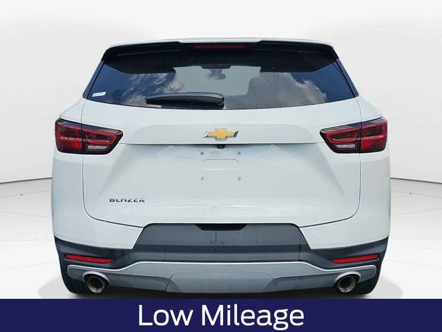 Used 2023 Chevrolet Blazer LT FWD image 5
