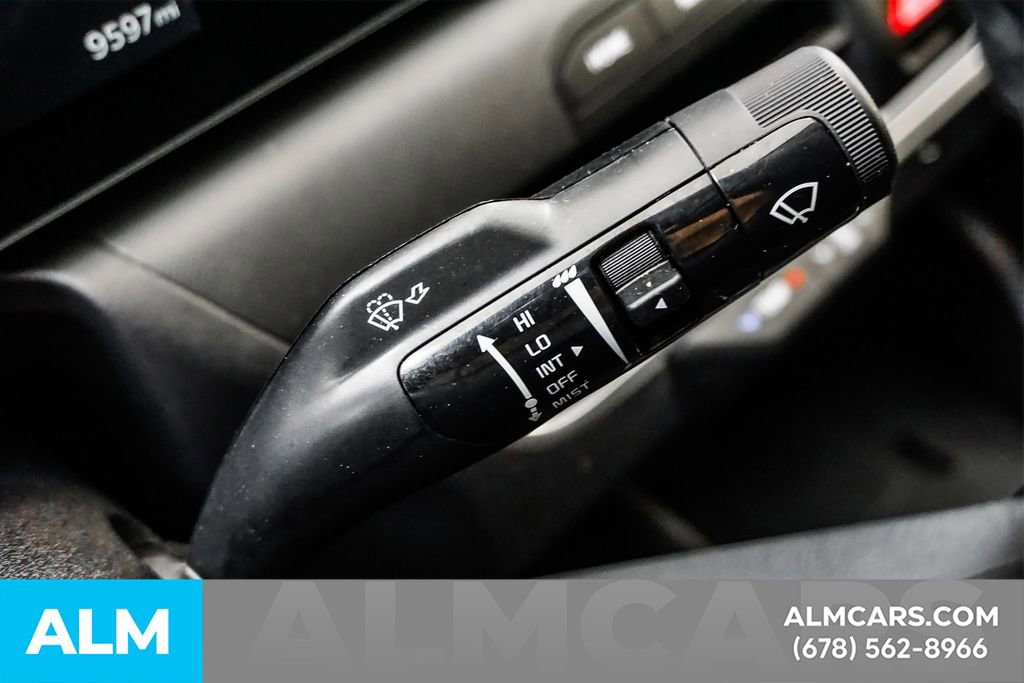 Used 2025 Kia K4 EX image 28