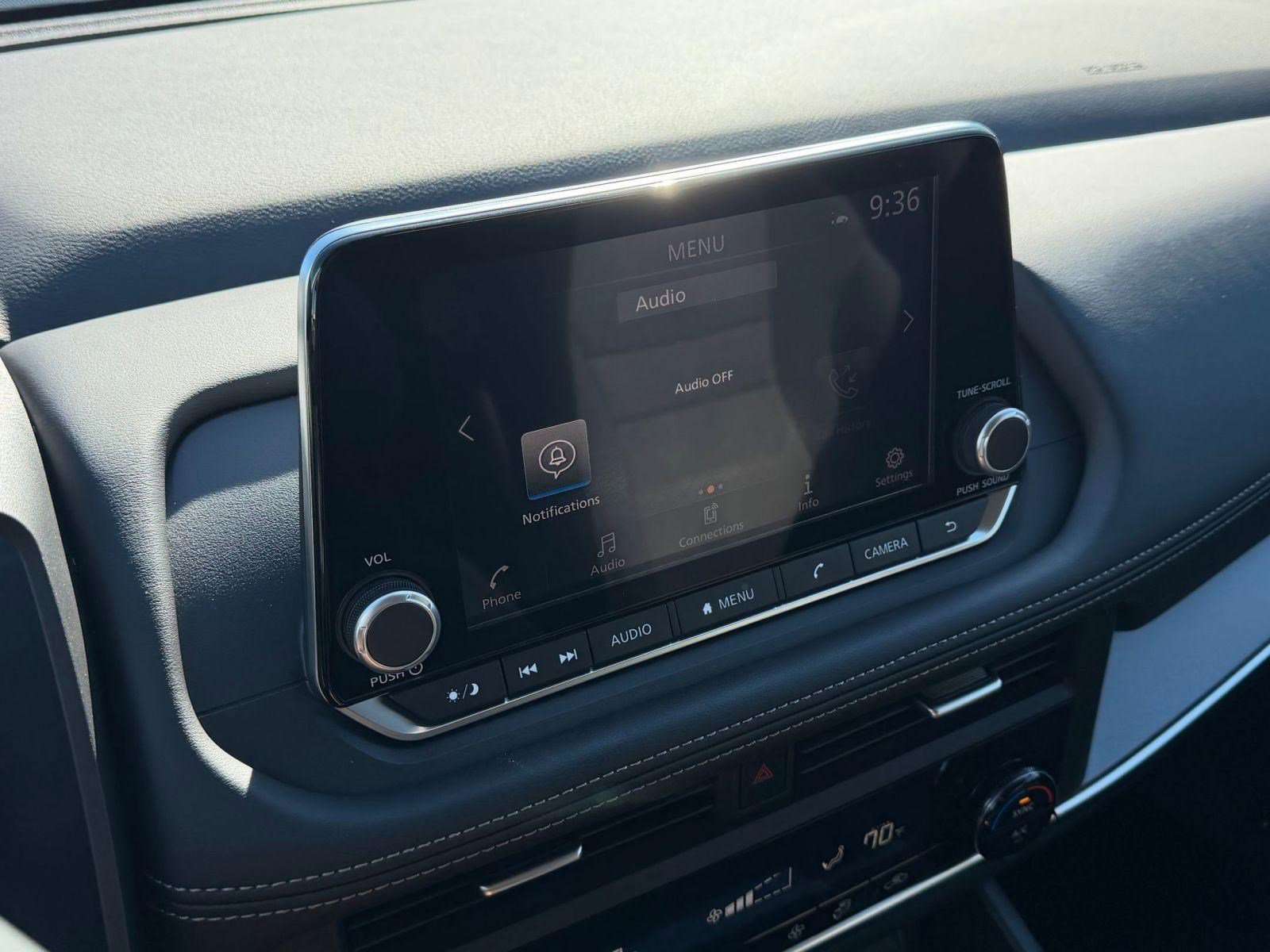 Certified 2026 Nissan Rogue SV image 27