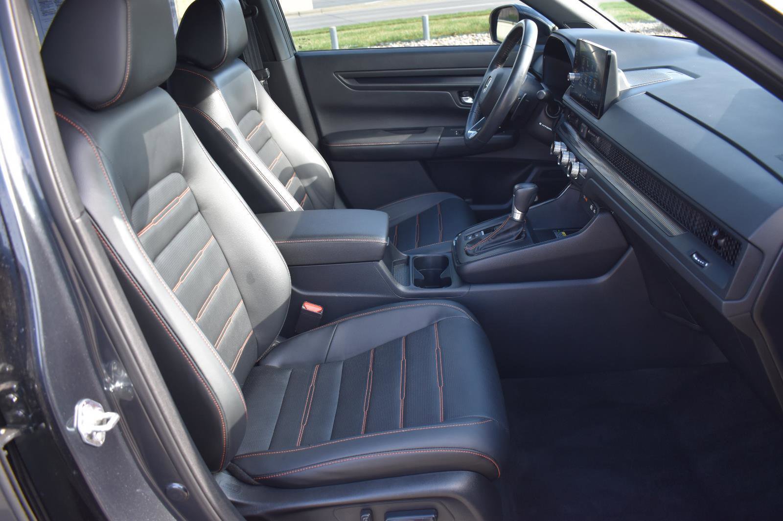 Used 2025 Honda CR-V Sport-L image 14