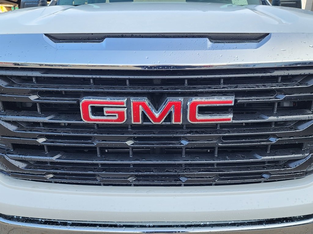 New 2026 GMC Sierra 1500 Pro w/ Pro Value Package image 10