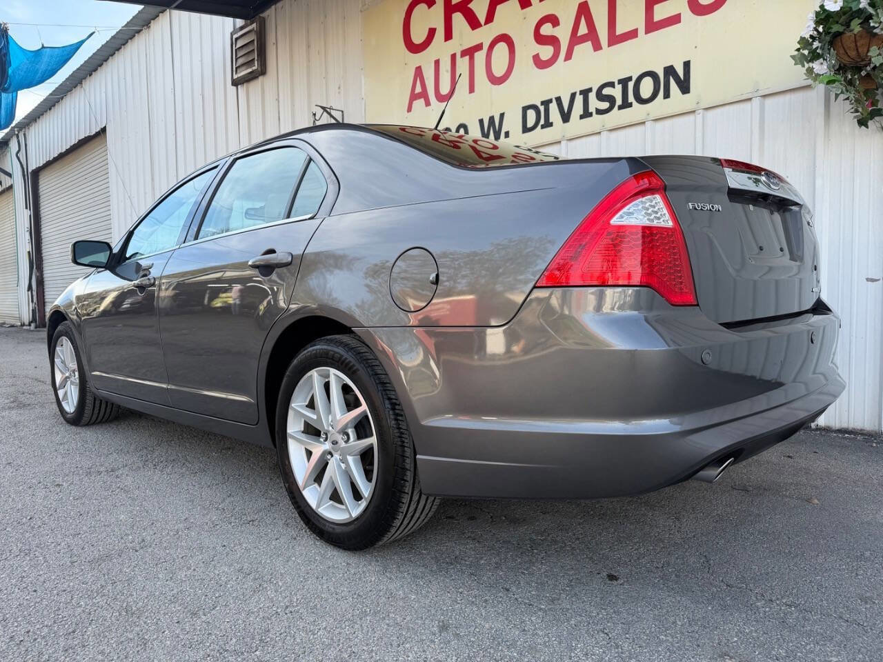 Used 2011 Ford Fusion SEL w/ 302A Rapid Spec Order Code image 4