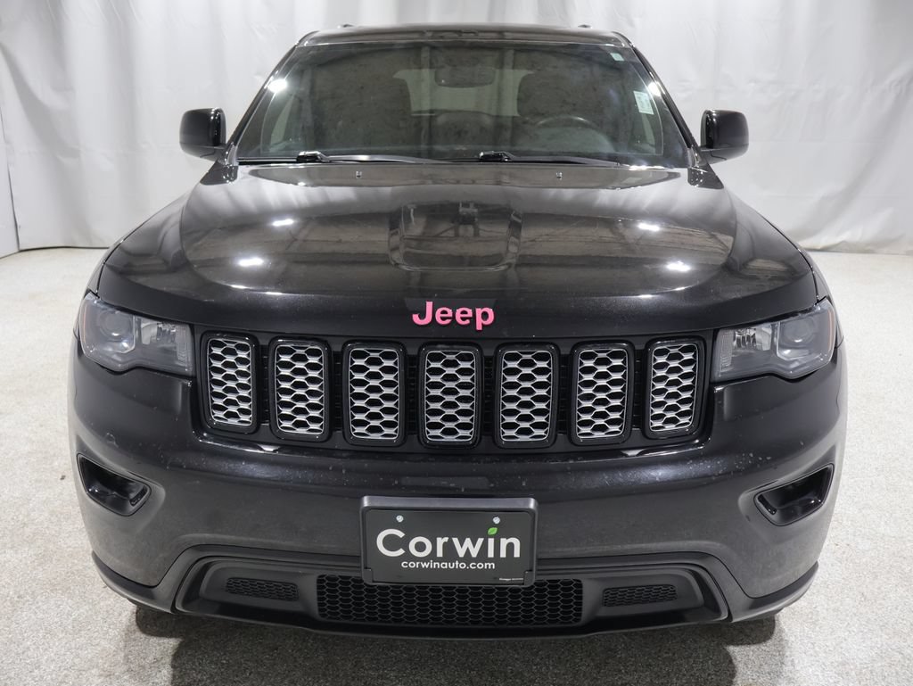 Used 2018 Jeep Grand Cherokee Altitude AWD/4WD image 6