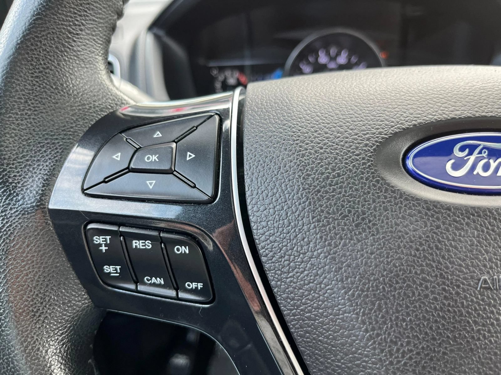 Used 2017 Ford Explorer Limited w/ Equipment Group 301A AWD/4WD image 14