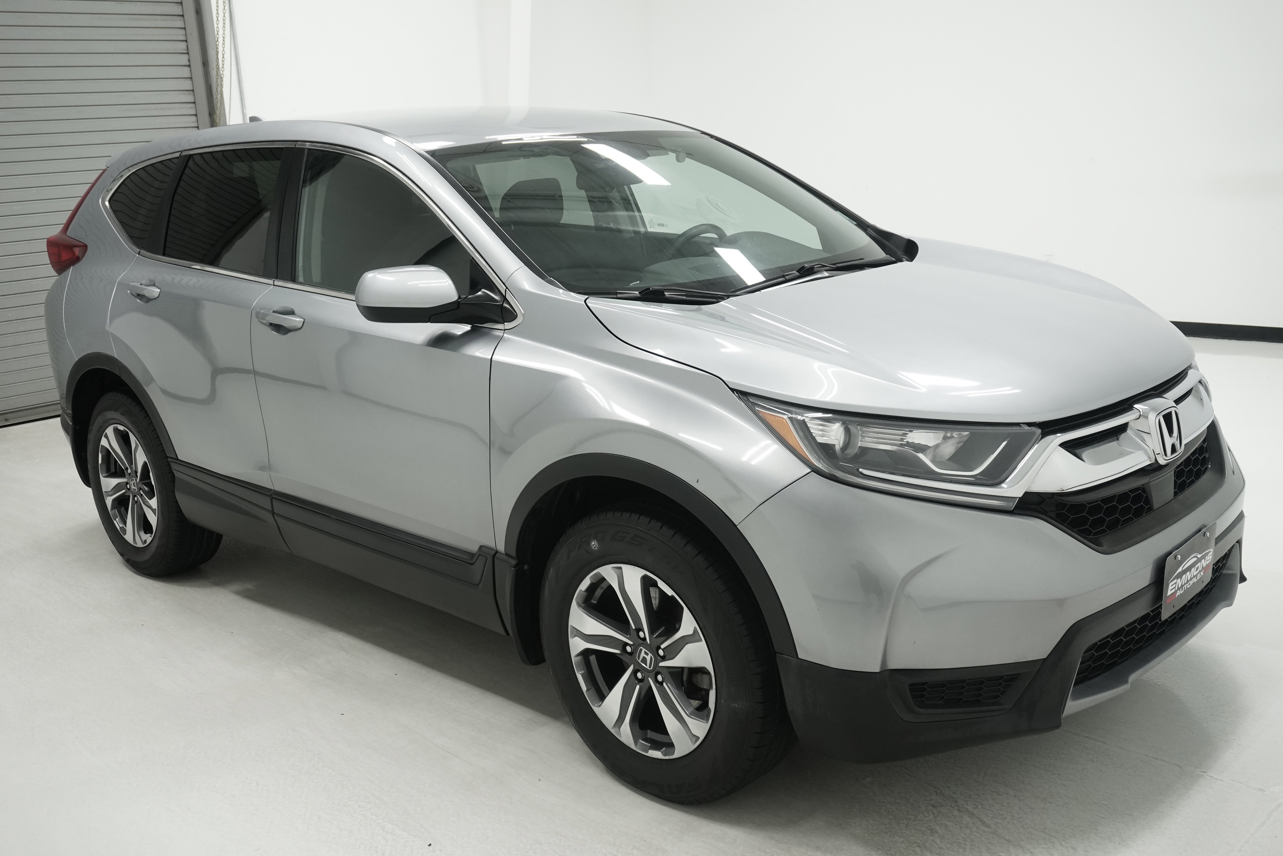 Used 2018 Honda CR-V LX image 3
