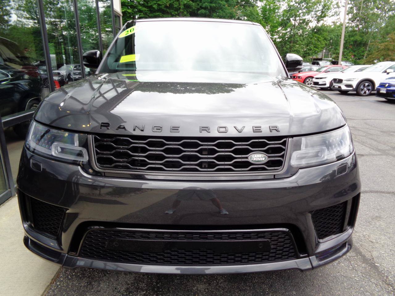Used 2022 Land Rover Range Rover Sport HST AWD/4WD image 2