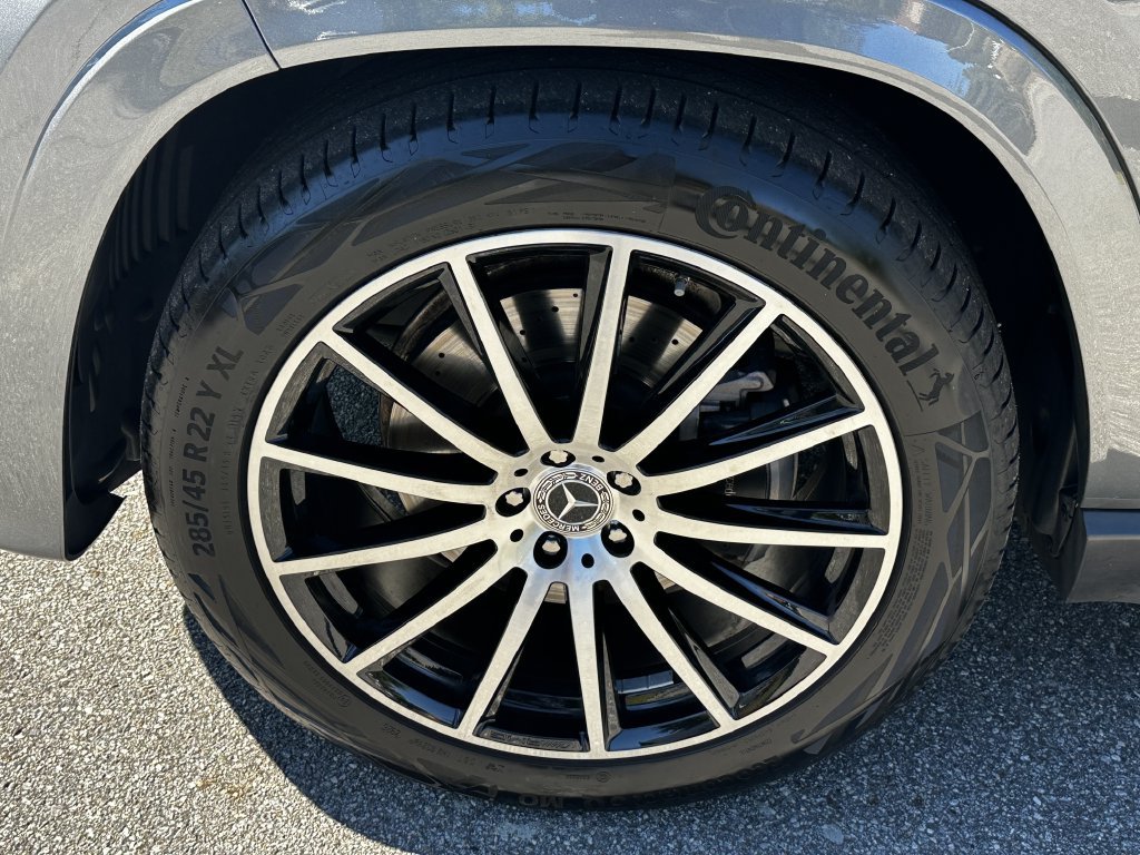 Certified 2025 Mercedes-Benz GLS 450 4MATIC image 13
