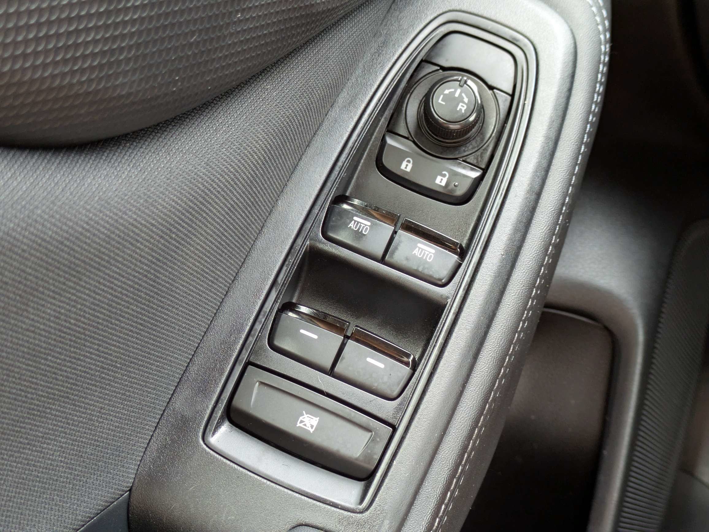 Used 2024 Subaru Forester Premium AWD/4WD image 29