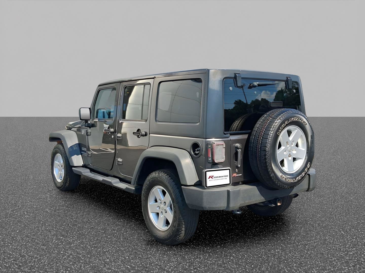 Used 2017 Jeep Wrangler Unlimited Sport w/ Quick Order Package 24S AWD/4WD image 4