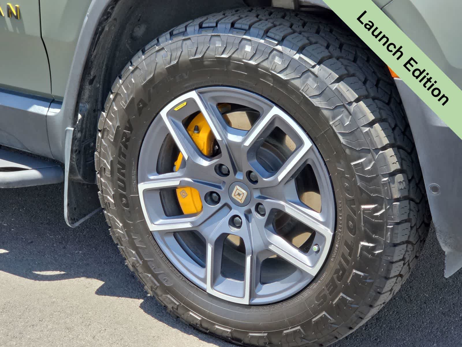 Used 2022 Rivian R1S Launch Edition AWD/4WD image 12