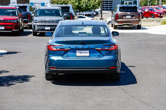 Used 2025 Toyota Camry LE w/ Convenience Package FWD image 4
