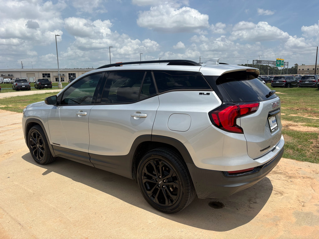 Used 2021 GMC Terrain SLE w/ Driver Convenience Package FWD image 6