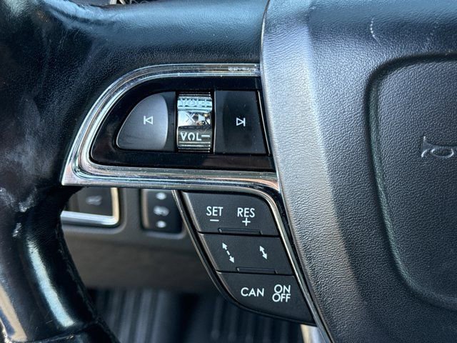 Used 2018 Lincoln Navigator L Reserve w/ Technology Package image 22