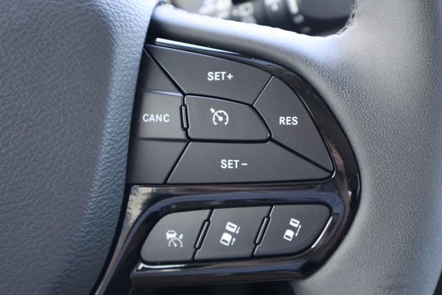 Used 2023 Jeep Cherokee Altitude Lux w/ Lux Elite Package AWD/4WD image 7