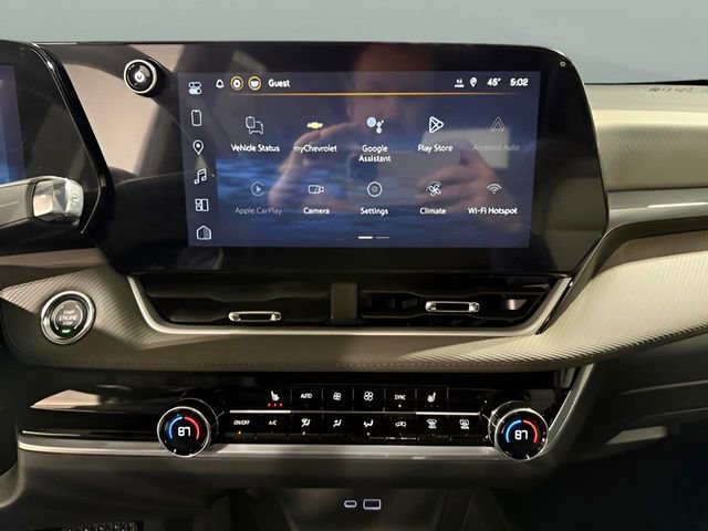 New 2026 Chevrolet Equinox LT w/ Convenience Package II image 17