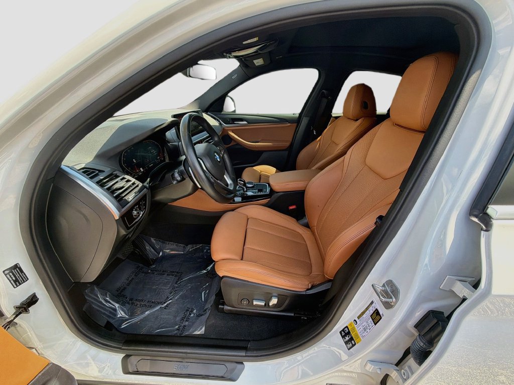 Used 2023 BMW X4 xDrive30i w/ Parking Assistance Package AWD/4WD image 19