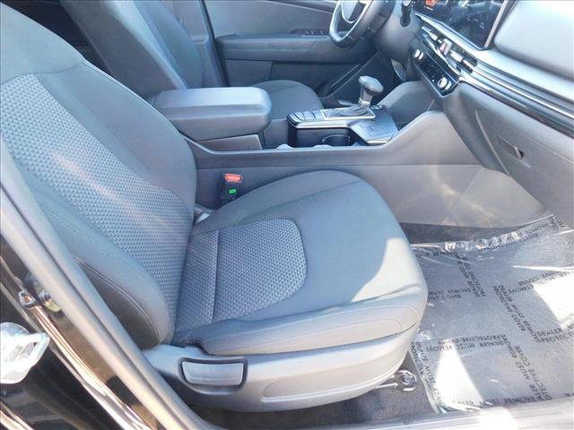 Used 2026 Kia Sportage LX FWD image 27
