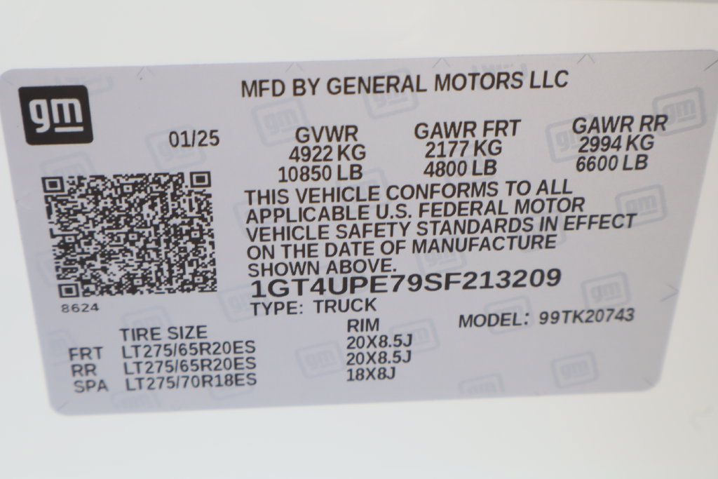 Certified 2025 GMC Sierra 2500 AT4 w/ AT4 Premium Plus Package AWD/4WD image 36