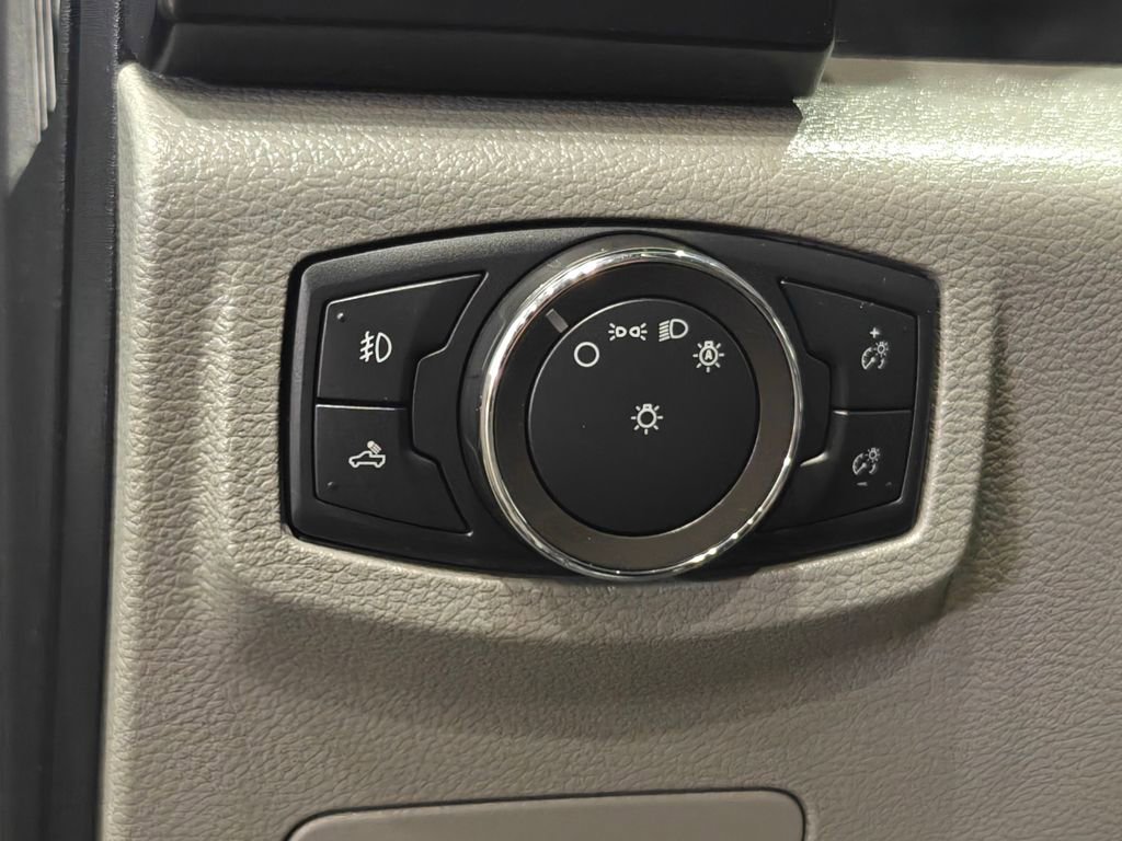 Used 2020 Ford F150 XL w/ Equipment Group 101A Mid image 31