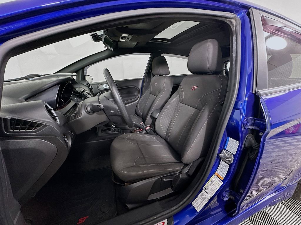 Used 2015 Ford Fiesta ST FWD image 23