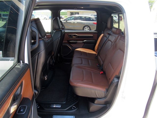 Used 2019 RAM 1500 Laramie Longhorn image 14