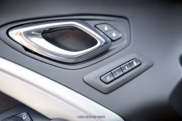 Used 2021 Chevrolet Camaro ZL1 RWD image 46