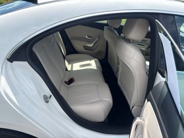 Used 2021 Mercedes-Benz CLA 250 4MATIC image 13