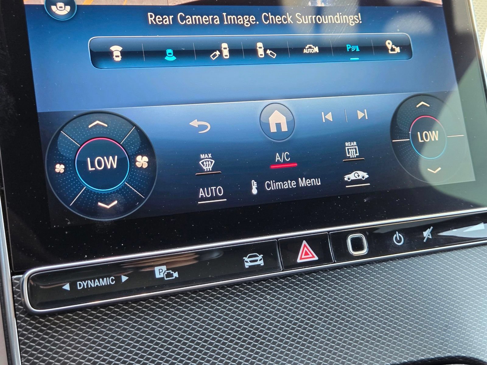 Used 2024 Mercedes-Benz C 300 4MATIC Sedan image 23