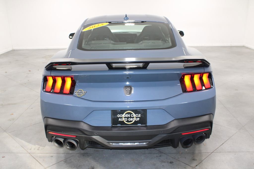 Used 2025 Ford Mustang Dark Horse image 8