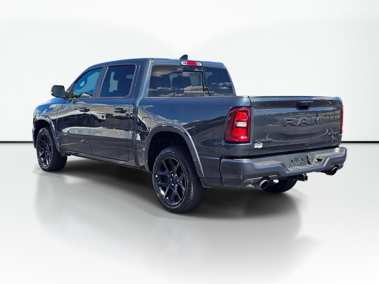 Used 2026 RAM 1500 Laramie w/ Night Edition AWD/4WD image 13