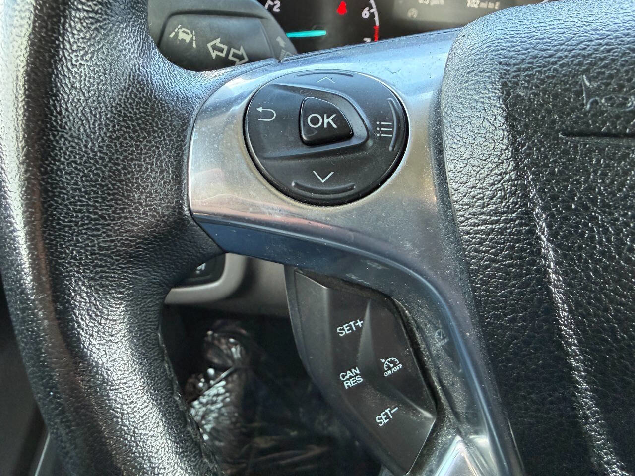 Used 2020 Ford Transit Connect XLT image 30