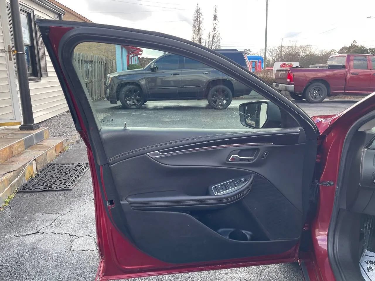 Used 2020 Chevrolet Impala LT w/ LT Convenience Package FWD image 12