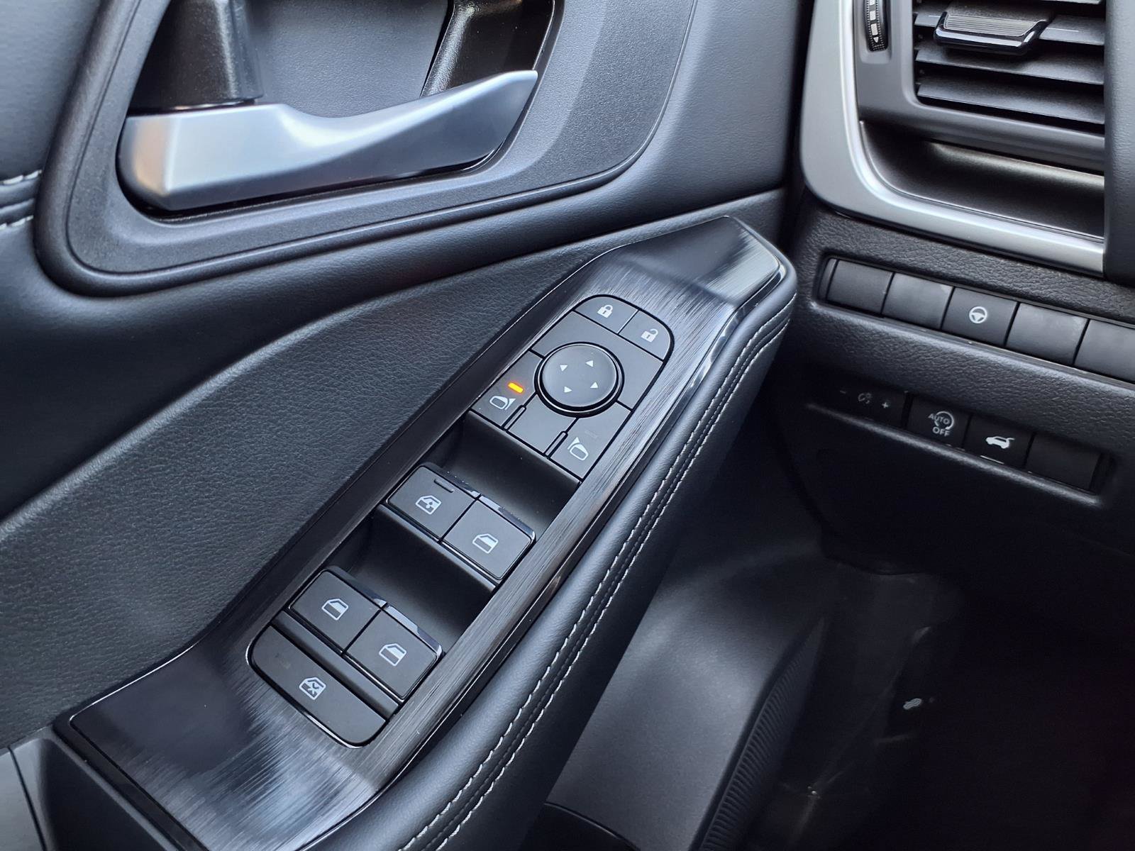 New 2026 Nissan Rogue Dark Armor FWD image 20