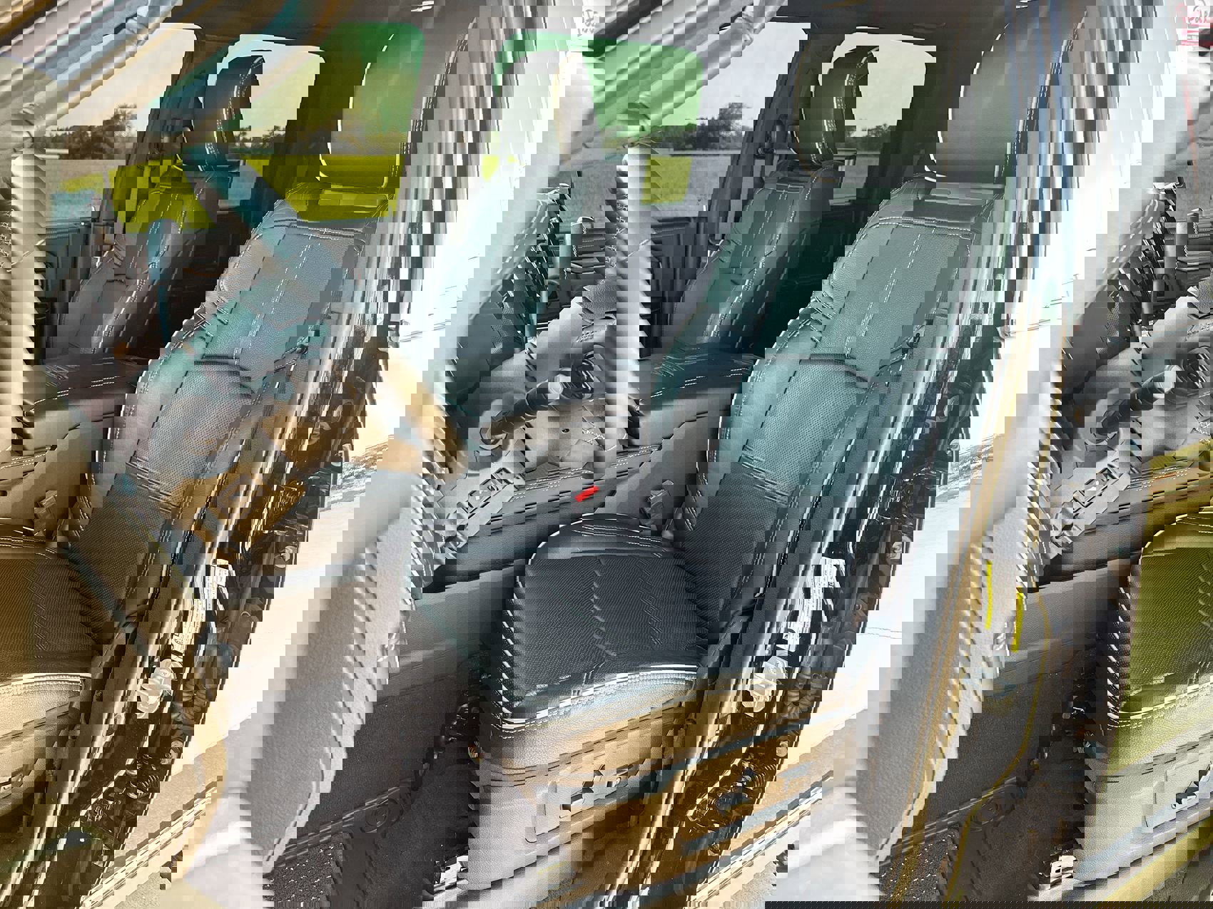 Used 2024 RAM 2500 Limited image 11