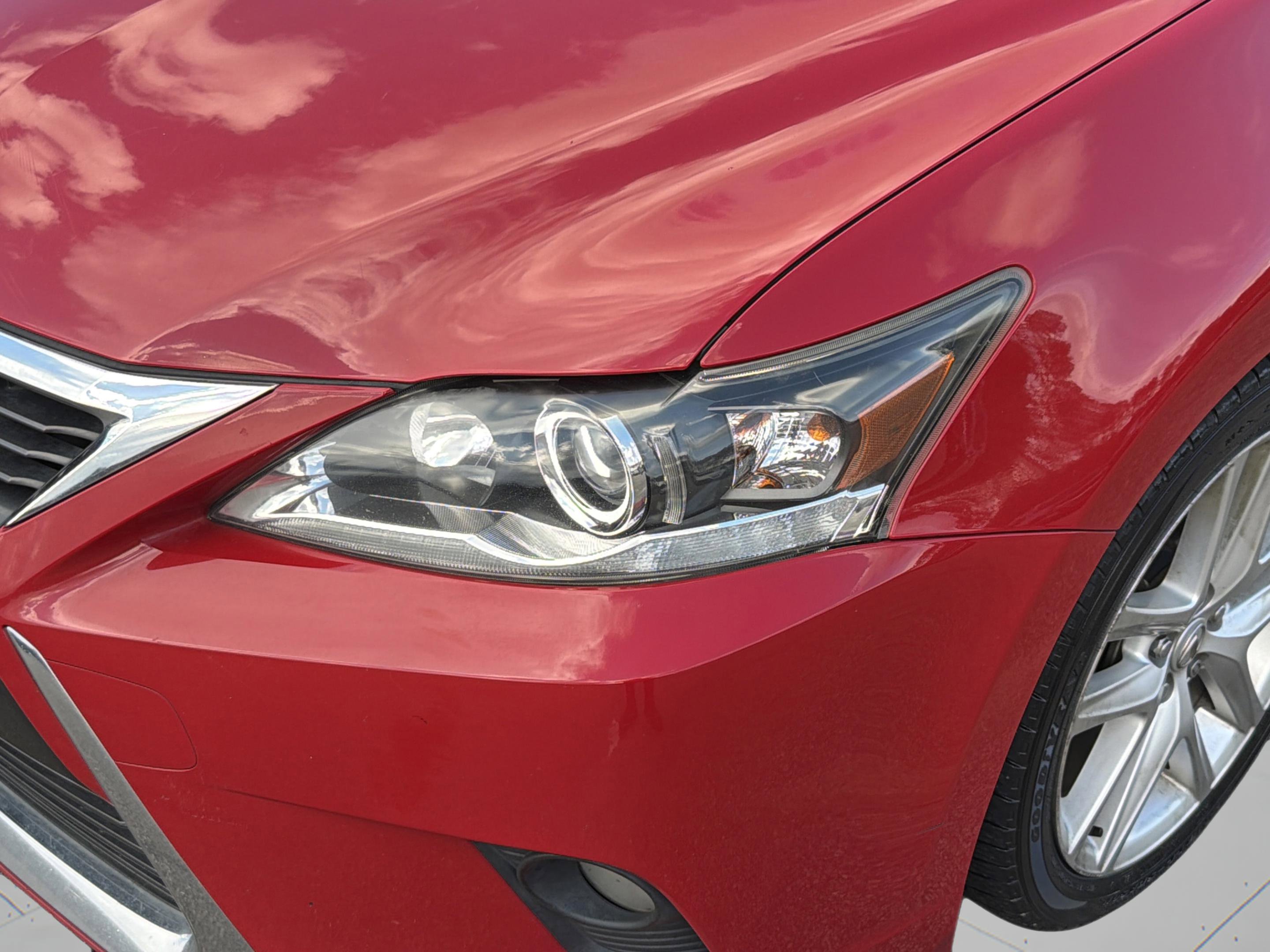 Used 2016 Lexus CT 200h w/ Seat Comfort Package image 10