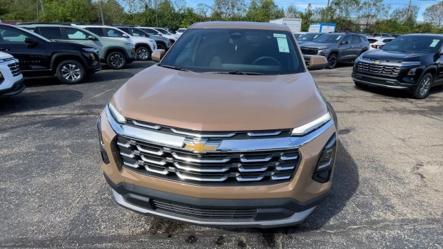 New 2027 Chevrolet Equinox LT w/ Convenience Package II AWD/4WD image 5